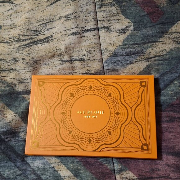 ✨ Ace Beauté – Ambiance Eyeshadow Palette ✨ - Picture 3 of 3